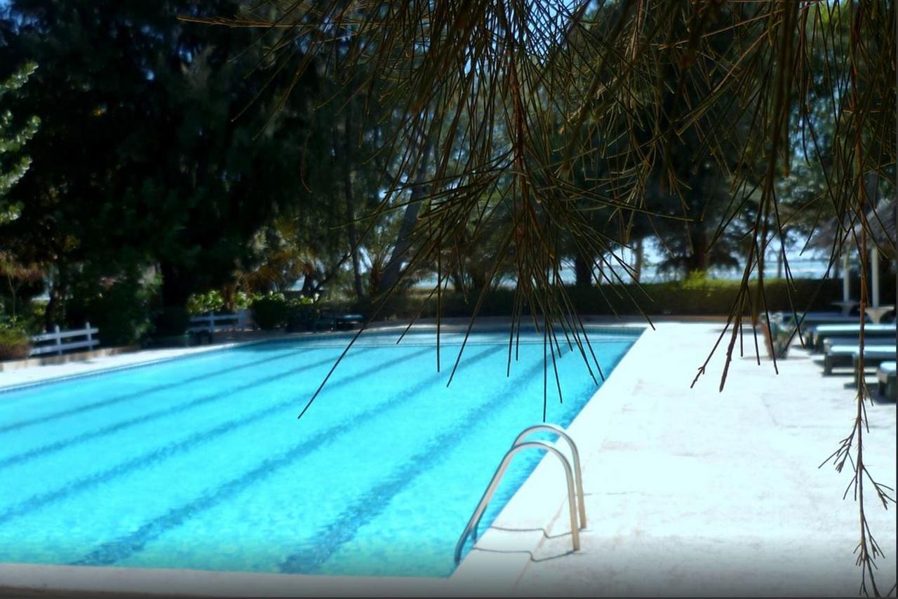Diamarek Hotel Sur La Plage Saint-Louis Exterior foto
